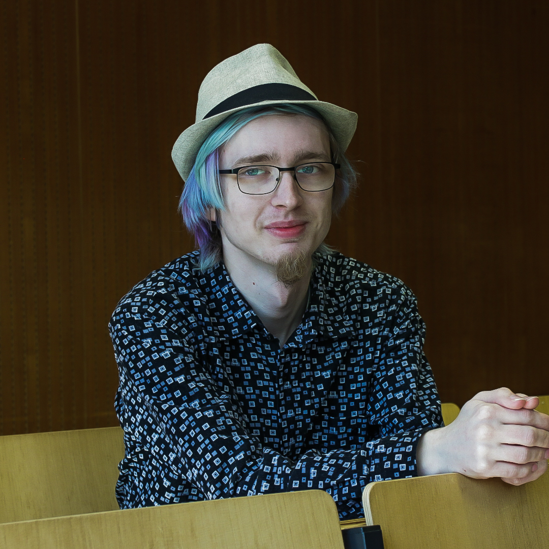 Picture of a smiling young man